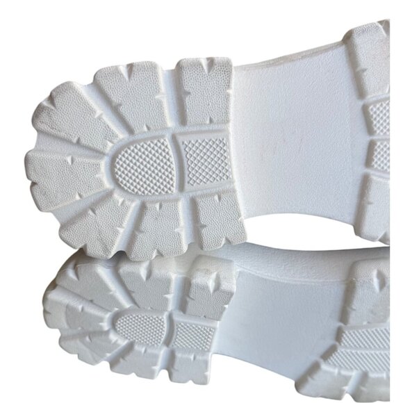 Betsey Johnson Women's  Jeweled Frankee Platform Sandals Size 7 Black & White - Picture 10 of 10